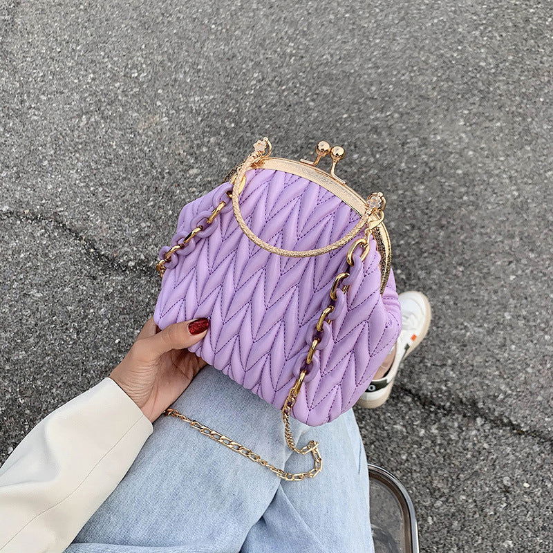 Clip chain bag - Fresh Fashion Finds -  - #tag1#