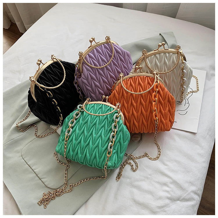 Clip chain bag - Fresh Fashion Finds -  - #tag1#